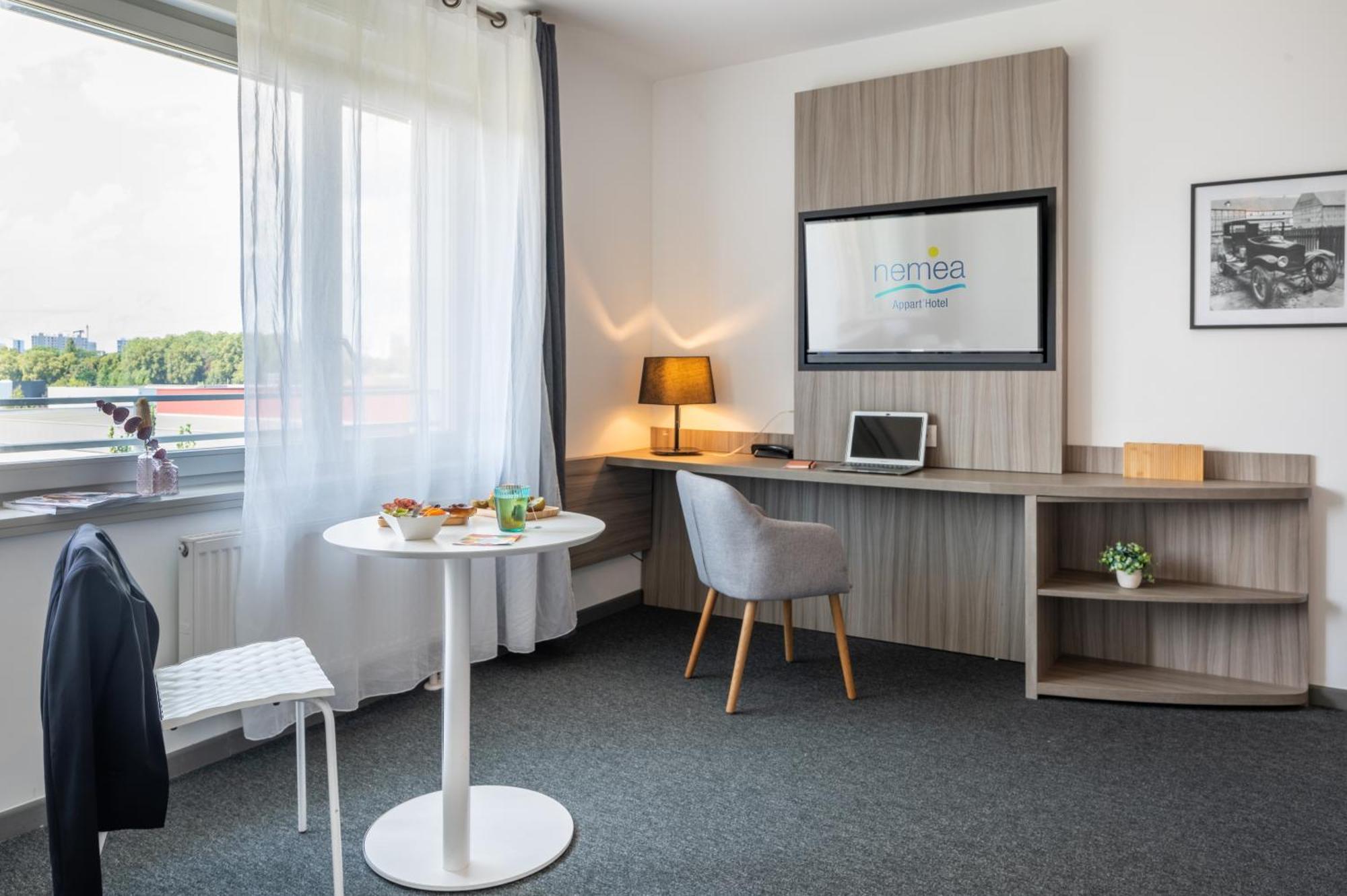 Nemea Appart Hotel Elypseo Strasbourg Port Luaran gambar